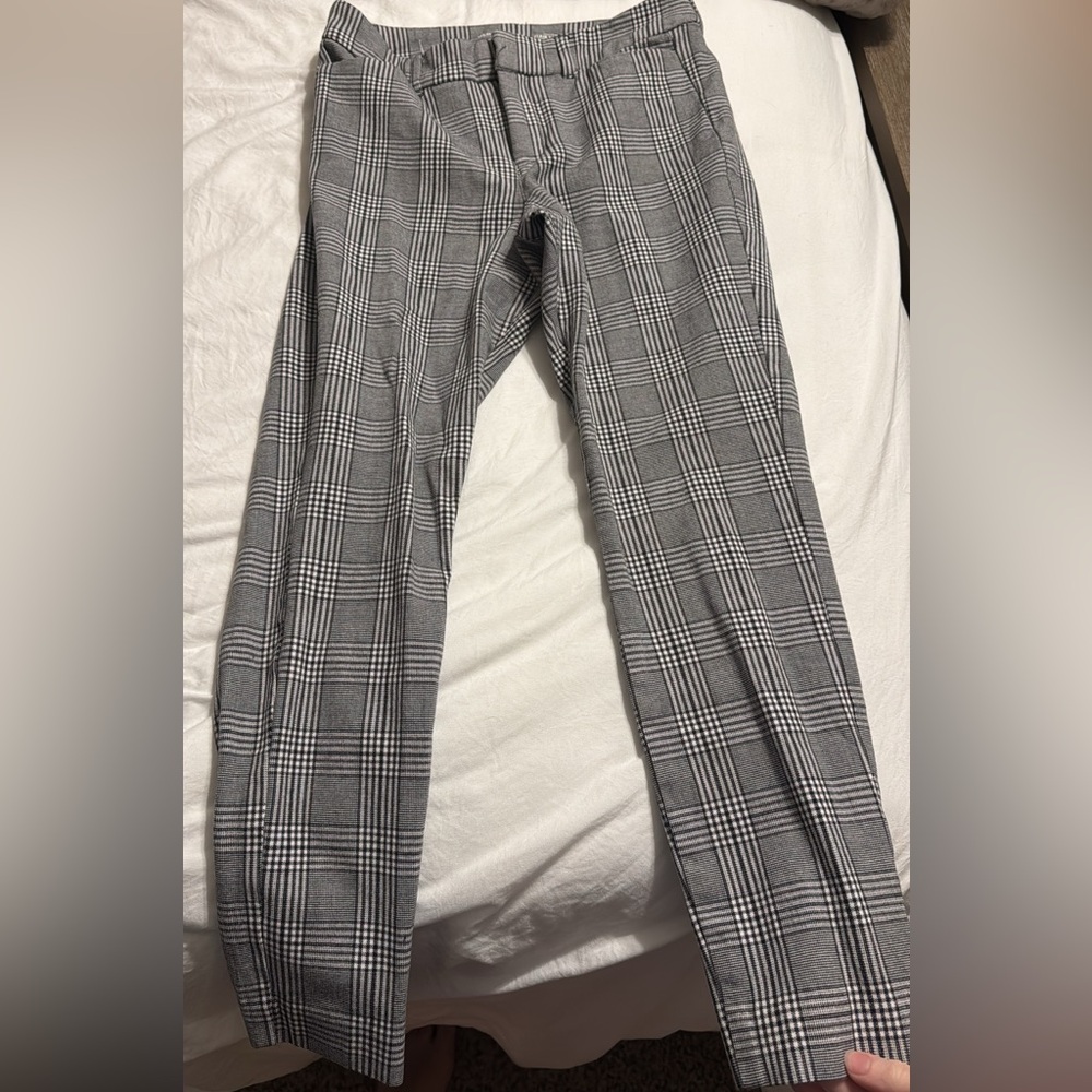Old Navy Gray Plaid Women's Pants